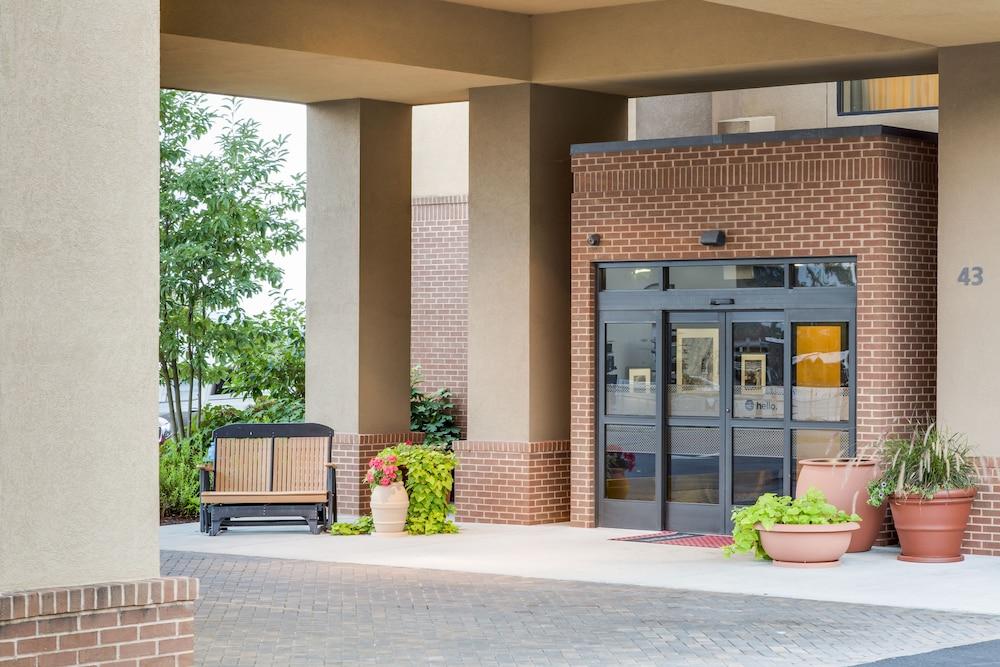 Hampton Inn Harrisonburg South Esterno foto